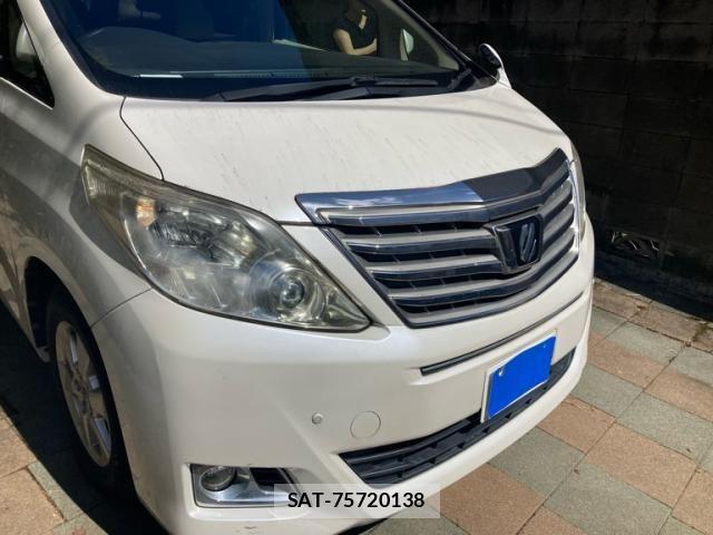 Toyota ALPHARD 2012-06 8870368-1