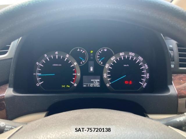 Toyota ALPHARD 2012-06 8870368-22