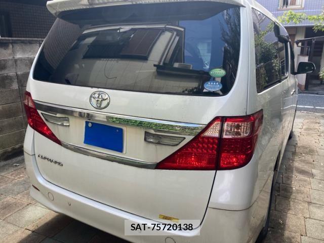 Toyota ALPHARD 2012-06 8870368-2