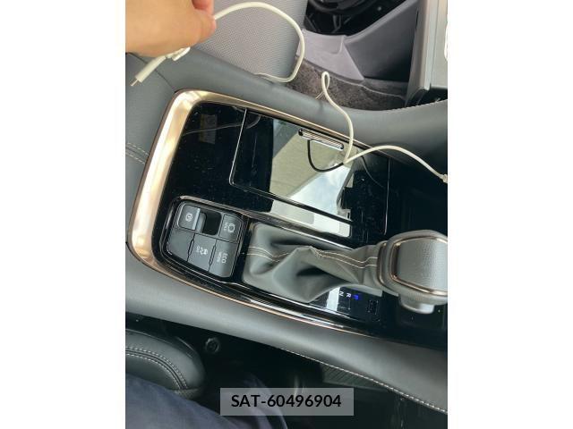 Toyota ALPHARD 2023-12 8870290-13