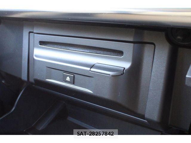 Toyota ALPHARD 2022-05 8870327-13