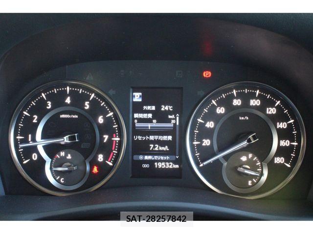 Toyota ALPHARD 2022-05 8870327-14