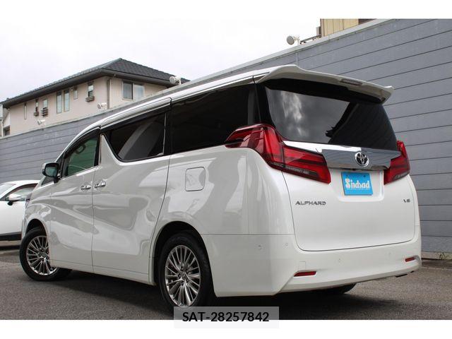 Toyota ALPHARD 2022-05 8870327-1