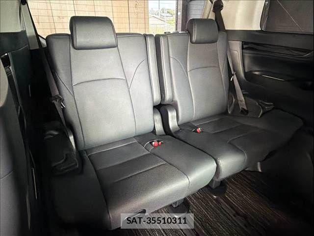 Toyota ALPHARD 2021-06 8870352-11