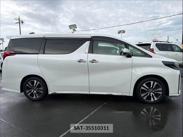 Toyota ALPHARD 2021-06 8870352-17