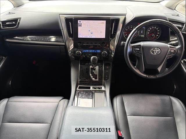 Toyota ALPHARD 2021-06 8870352-1