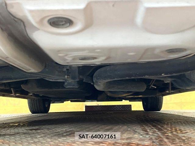 Toyota ALPHARD 2018-04 8878508-18