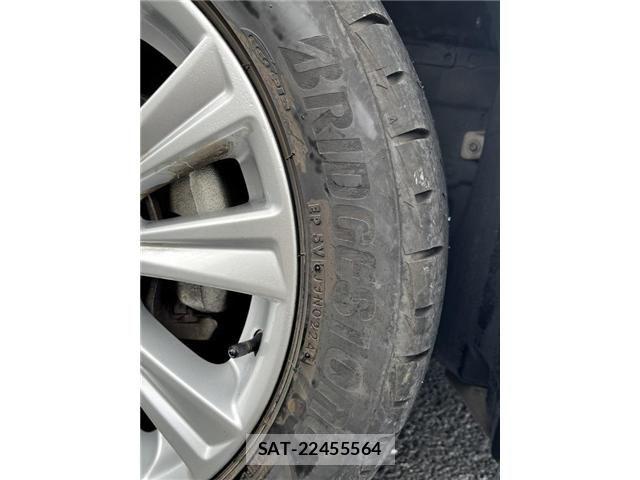 Toyota ALPHARD 2021-06 8878518-21