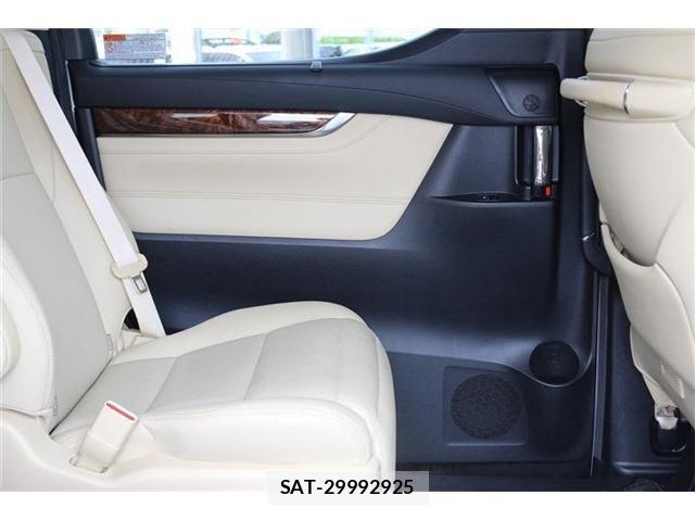 Toyota ALPHARD 2021-01 8878514-25
