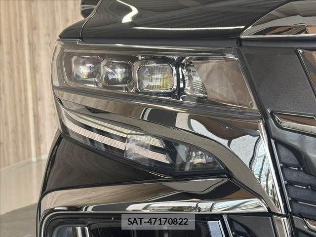 Toyota ALPHARD 2021-09 8878512-24