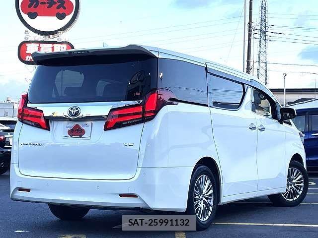 Toyota ALPHARD 2022-01 8878491-2