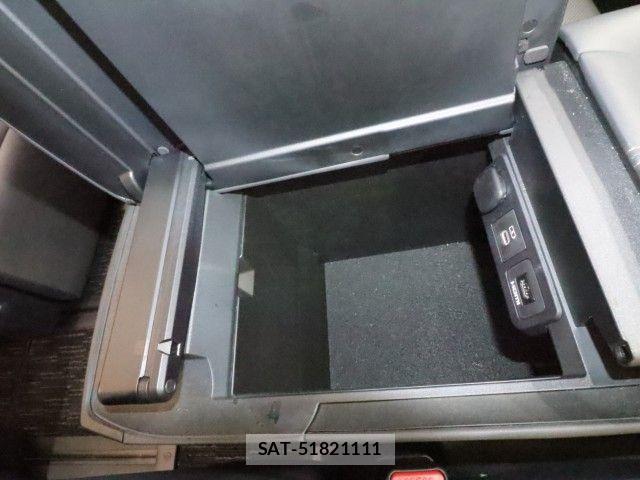 Toyota ALPHARD 2023-09 8878483-26