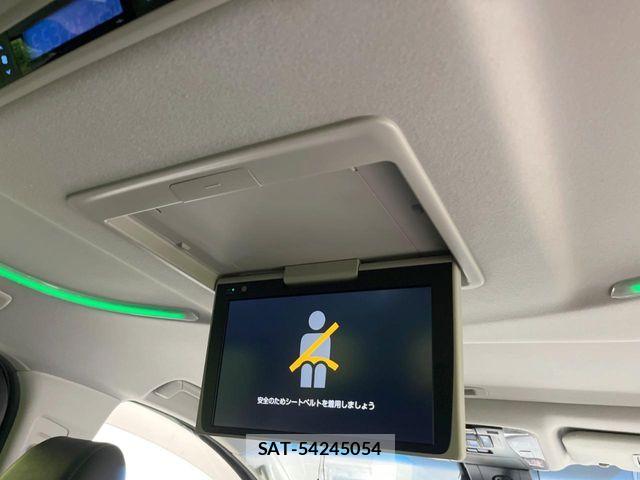 Toyota ALPHARD 2019-05 8878499-3