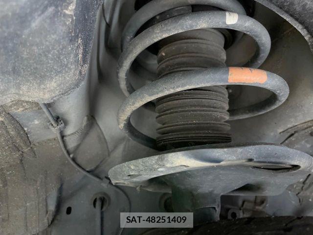 Toyota ALPHARD 2023-04 8878486-19