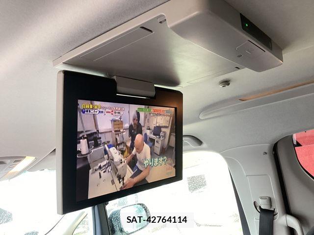 Toyota ALPHARD 2009-03 8878536-9