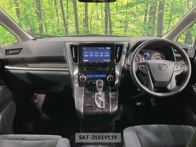 Toyota ALPHARD 2018-03 8878505-1