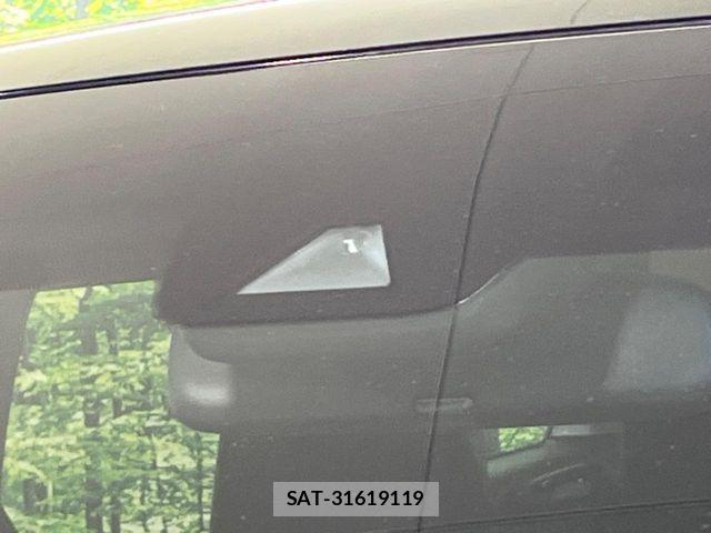 Toyota ALPHARD 2018-03 8878505-4