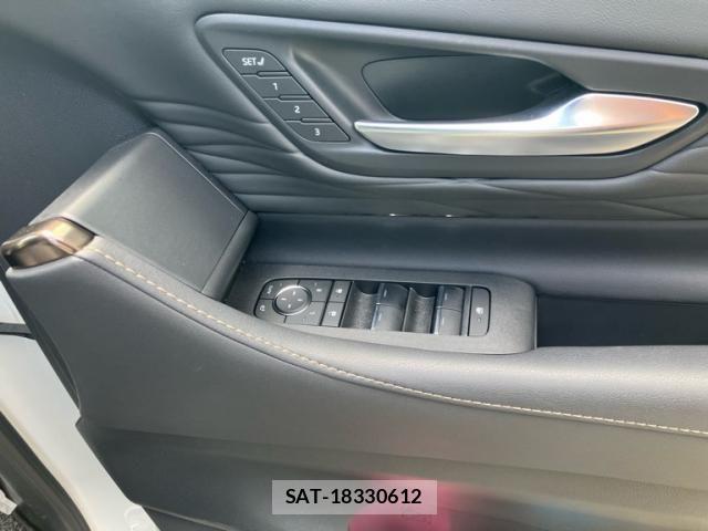 Toyota ALPHARD 2025-07 8878479-13