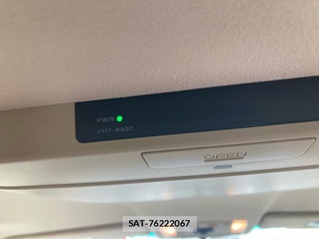 Toyota ALPHARD 2013-08 8878535-14