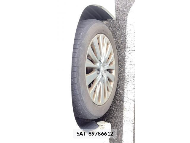 Toyota ALPHARD 2013-03 8878531-2