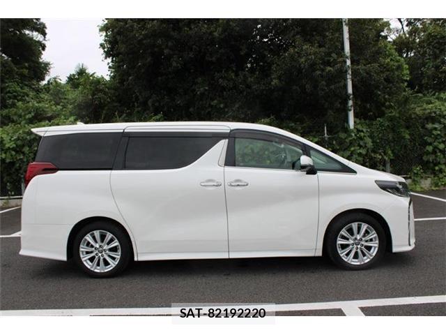 Toyota ALPHARD 2020-03 8878509-10
