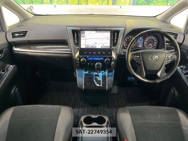 Toyota ALPHARD 2017-09 8878522-1