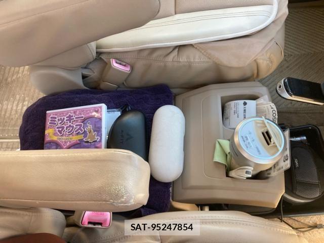 Toyota ALPHARD 2012-01 8878537-22