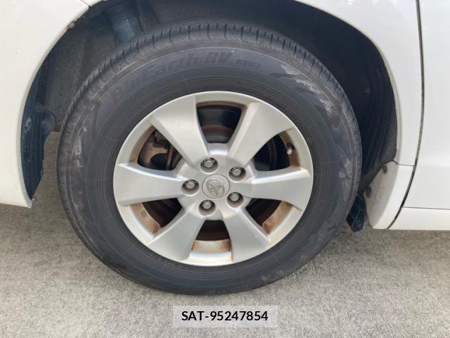 Toyota ALPHARD 2012-01 8878537-8