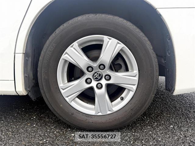 Toyota ALPHARD 2020-04 8878521-22