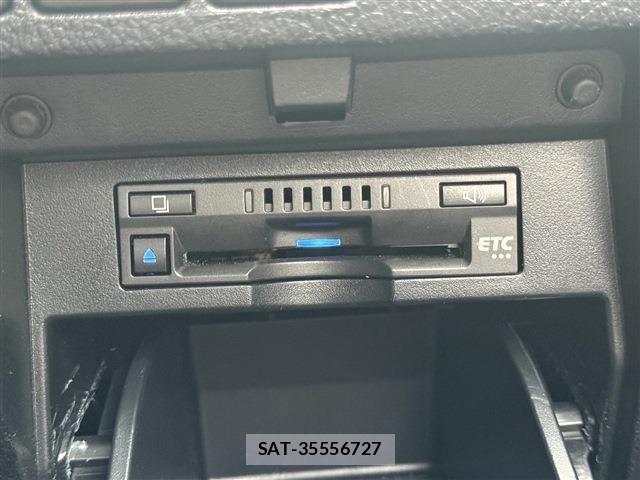Toyota ALPHARD 2020-04 8878521-3