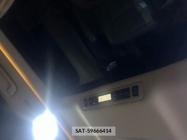 Toyota ALPHARD 2010-03 8878532-17