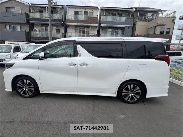 Toyota ALPHARD 2021-06 8878502-6