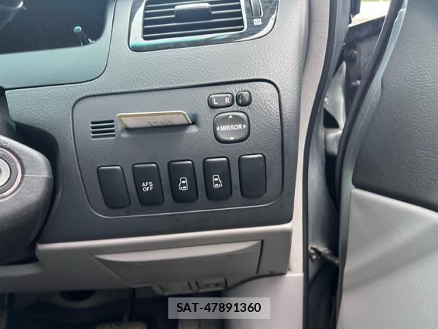 Toyota ALPHARD 2006-03 8878540-12