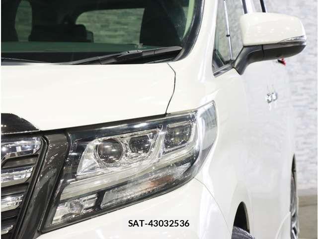 Toyota ALPHARD 2016-01 8878515-12
