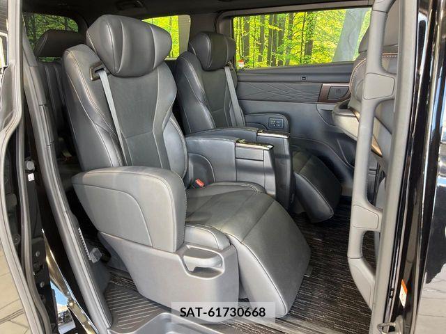 Toyota ALPHARD 2023-12 8878484-8