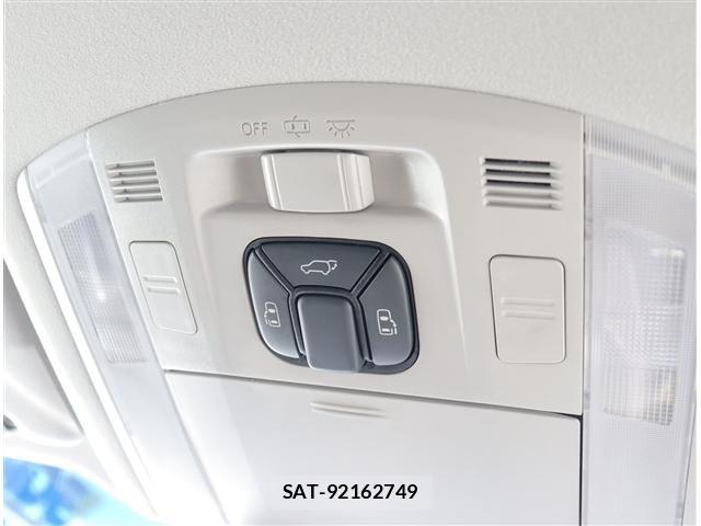 Toyota ALPHARD 2014-09 8878528-17