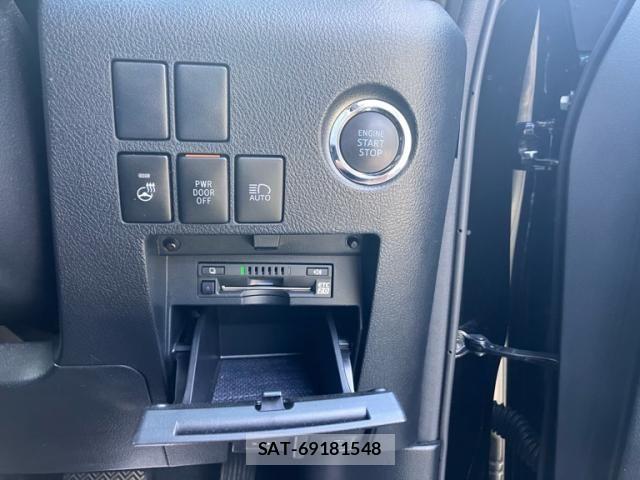Toyota ALPHARD 2022-02 8878492-17