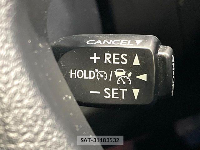 Toyota ALPHARD 2022-06 8878493-8