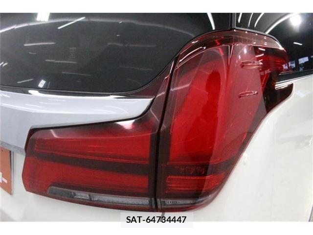 Toyota ALPHARD 2018-02 8878520-20