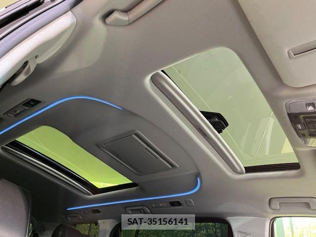 Toyota ALPHARD 2019-01 8878496-2