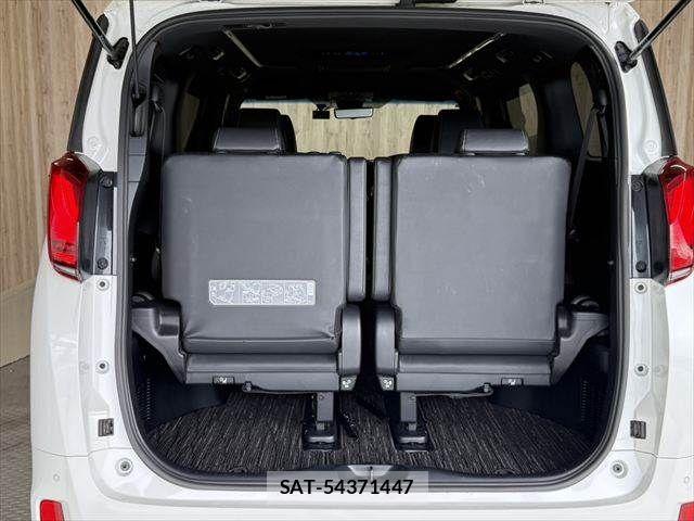 Toyota ALPHARD 2022-06 8878501-11