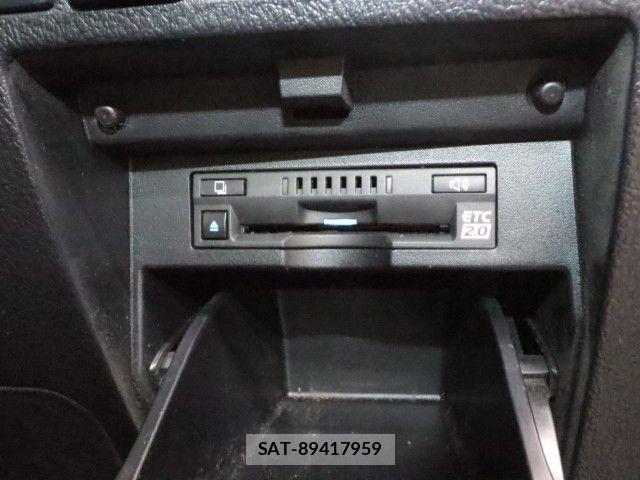 Toyota ALPHARD 2021-03 8878500-19