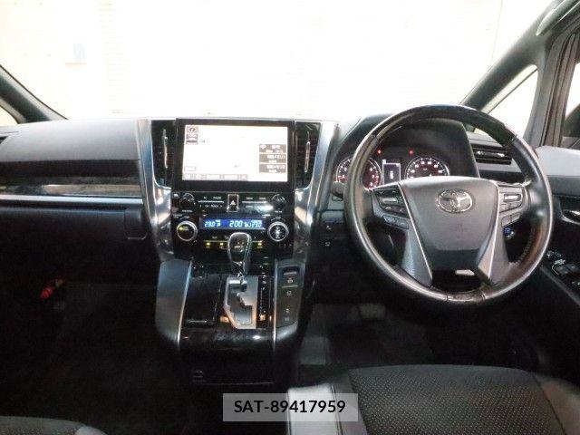 Toyota ALPHARD 2021-03 8878500-2