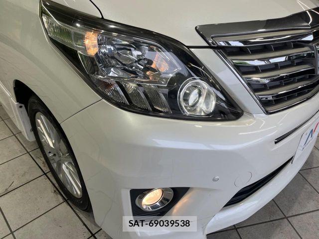 Toyota ALPHARD 2012-05 8878524-11