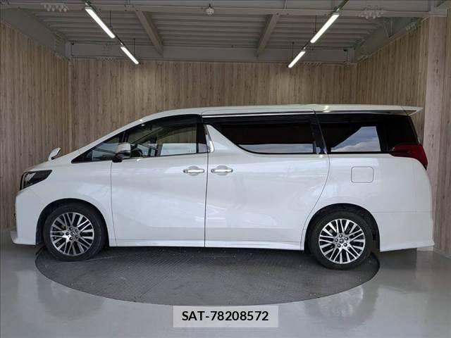 Toyota ALPHARD 2016-06 8878523-21
