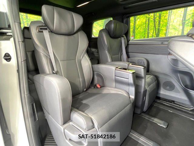 Toyota ALPHARD 2025-10 8883227-8