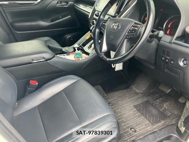 Toyota ALPHARD 2018-03 8883237-11