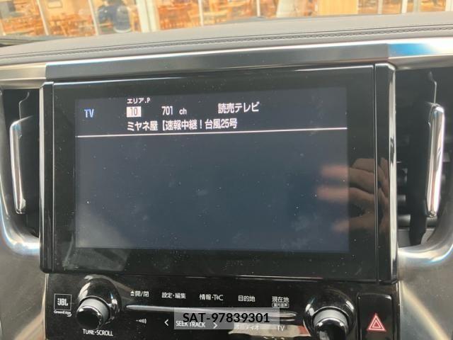 Toyota ALPHARD 2018-03 8883237-24
