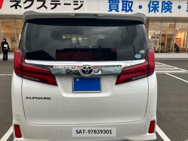Toyota ALPHARD 2018-03 8883237-2