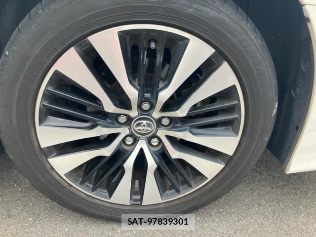 Toyota ALPHARD 2018-03 8883237-4